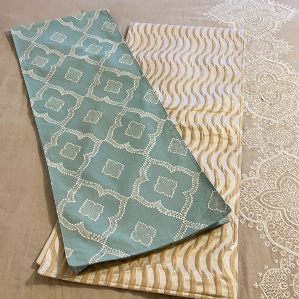 Table Runners